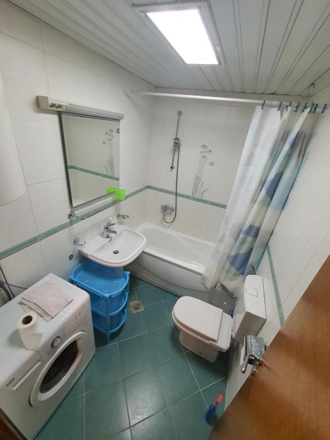 Oksana Apartment พอดโกริกา ภายนอก รูปภาพ