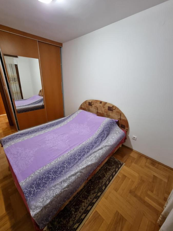 Oksana Apartment พอดโกริกา ภายนอก รูปภาพ