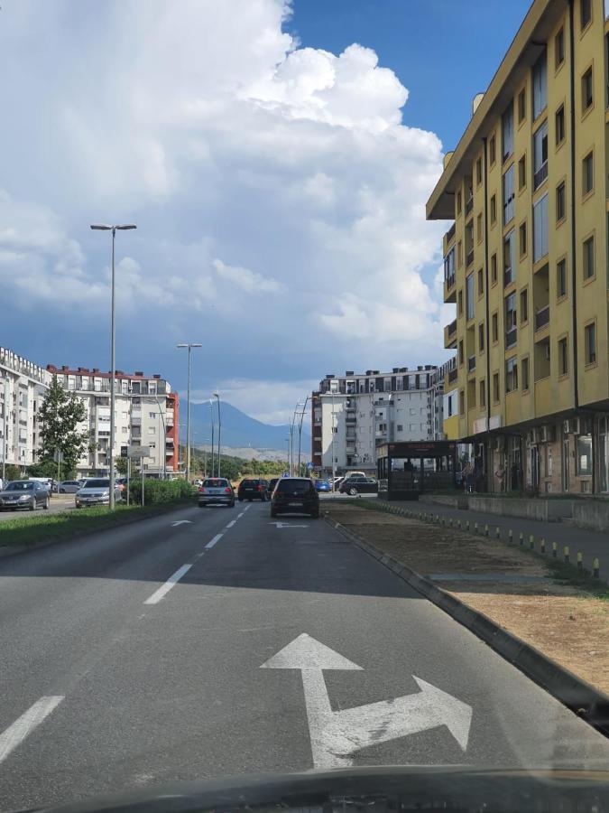 Oksana Apartment พอดโกริกา ภายนอก รูปภาพ