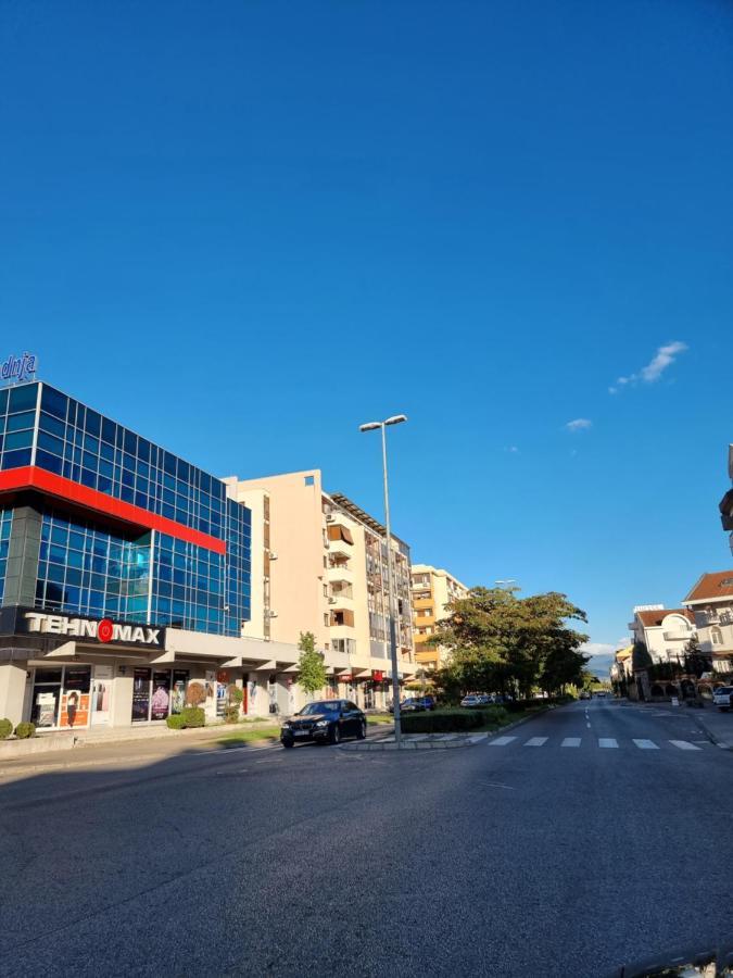Oksana Apartment พอดโกริกา ภายนอก รูปภาพ